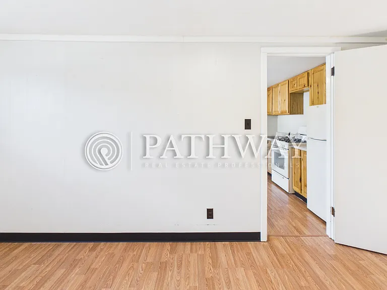 172 North St #7 — Photo 7