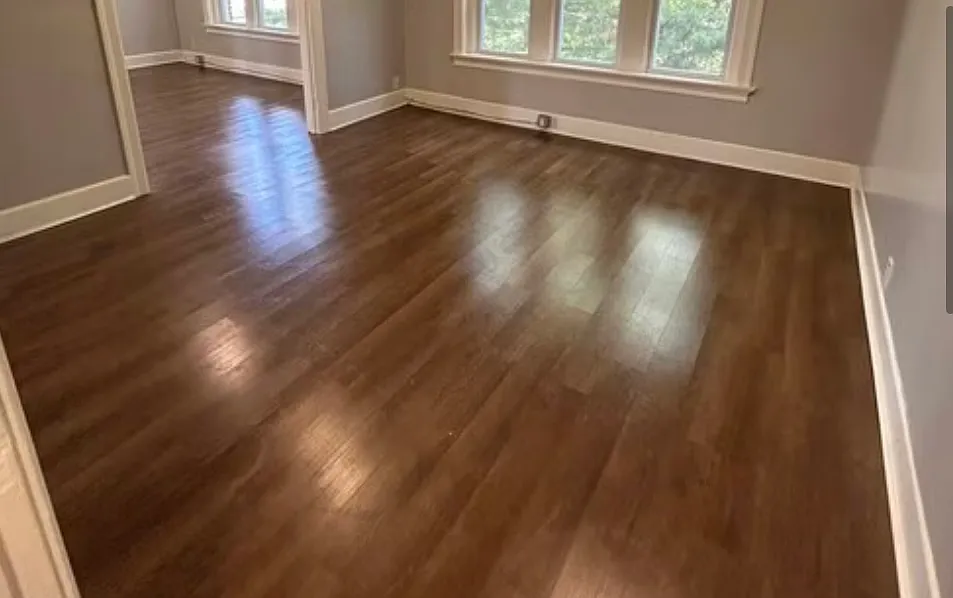 3 bed, 1200 sqft, $1,250 — Photo 2