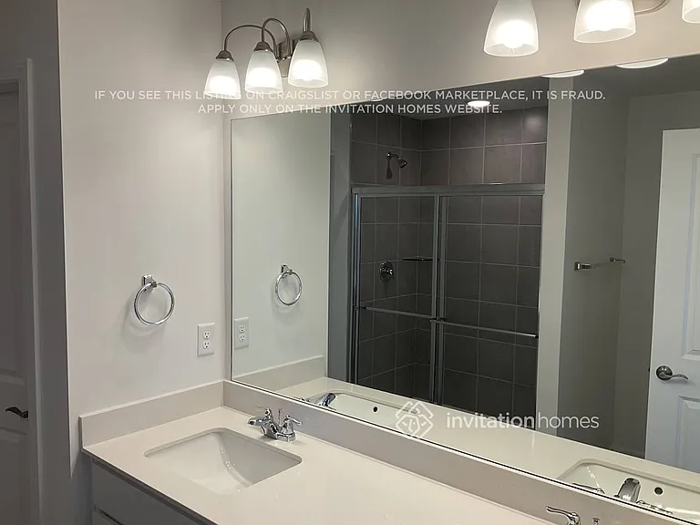 3808 Lantern Ln — Photo 12