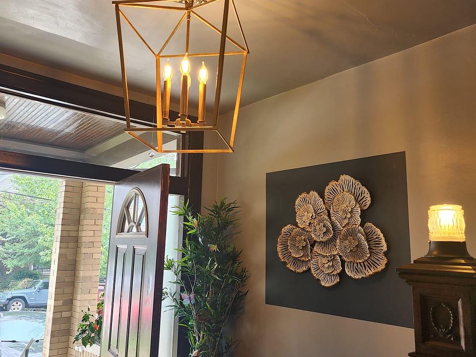 5833 Hobart main entrance /LOBBY