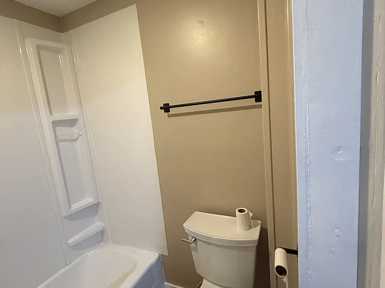 211 Gallagher Ave #211 — Photo 10