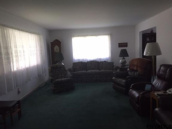 5th image of 76 1st St