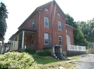 10714 Honeyfield Rd, Williamsport, MD 21795