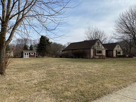 2nd image of 25564 Chipwood Dr