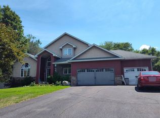 15689 Yellow Pine St NW, Andover, MN 55304