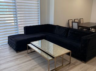 631 E Magnolia Blvd, Burbank, CA 91501