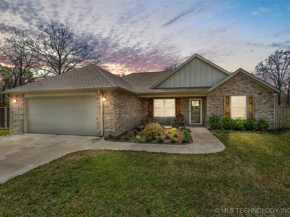 12989 W Hemingway Dr, Tahlequah, OK 74464