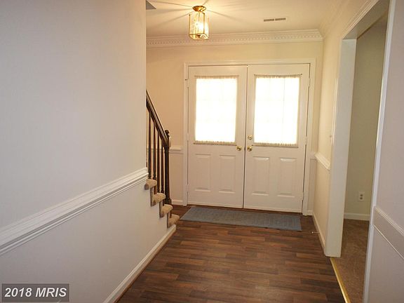 4th image of 5881 Anthony Dr