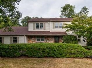 8 Springfield Rd, East Brunswick, NJ 08816