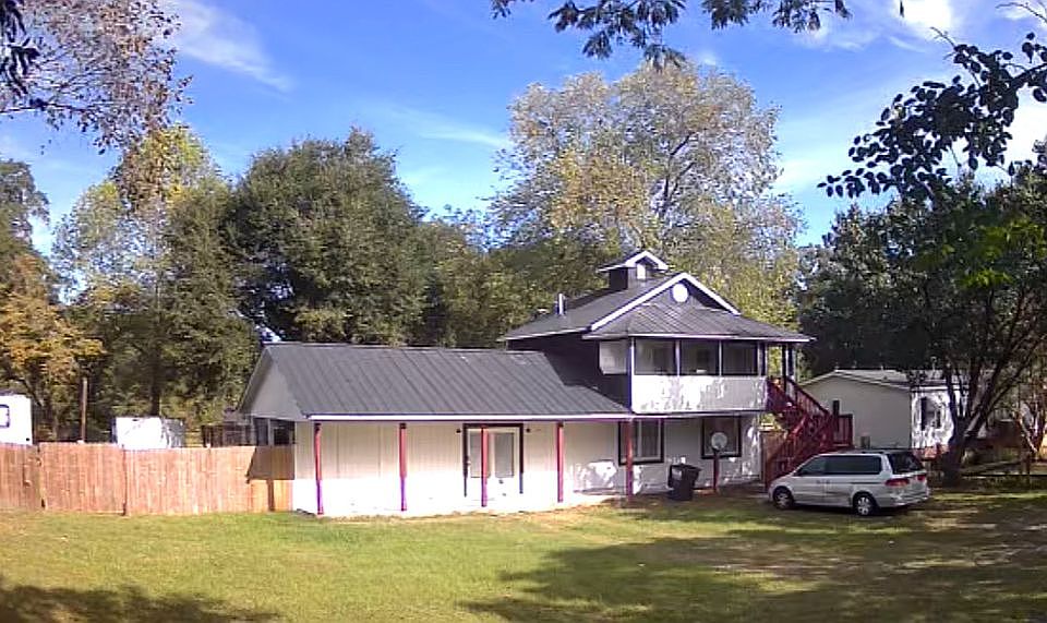 1st image of 1808 Stallion Rd