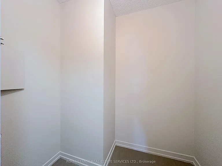 190 Clark Blvd #807 — Photo 10