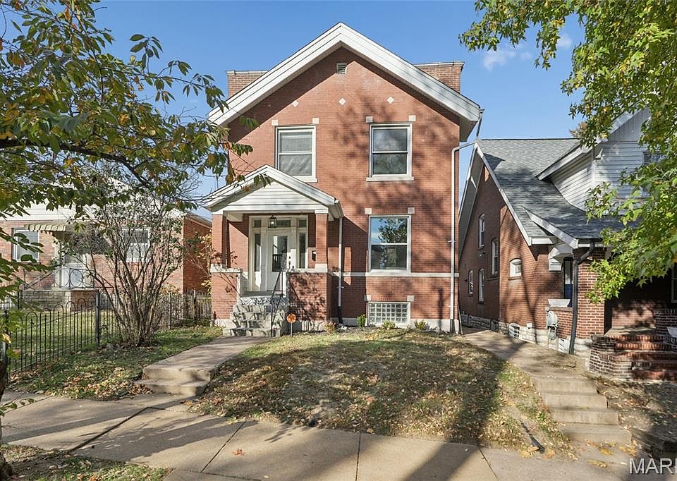 4063 Wyoming St, Saint Louis, MO 63116 | Zillow