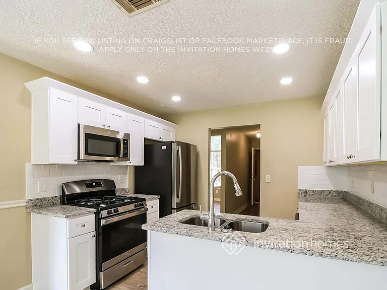 1692 Zacharys Way — Photo 8