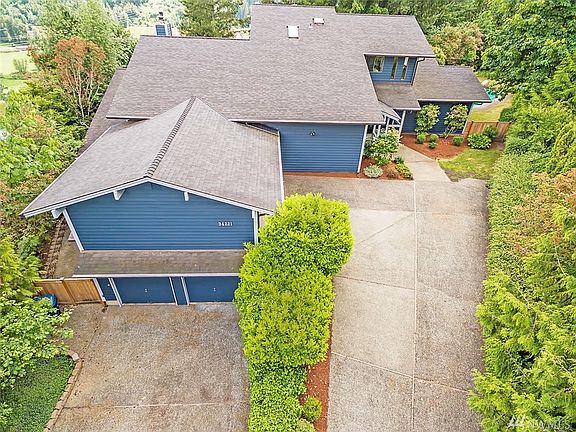 4th image of 34221 136th Ave SE