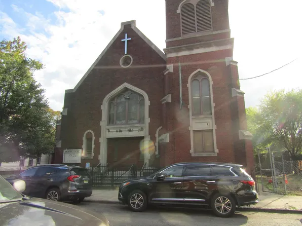 11-15 Brinkerhoff Street image 5 of 50