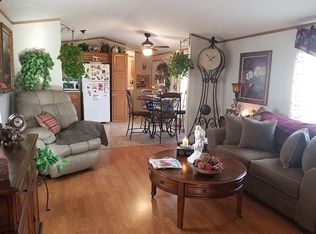 10 Parklane Rd, Hampstead, NH 03841