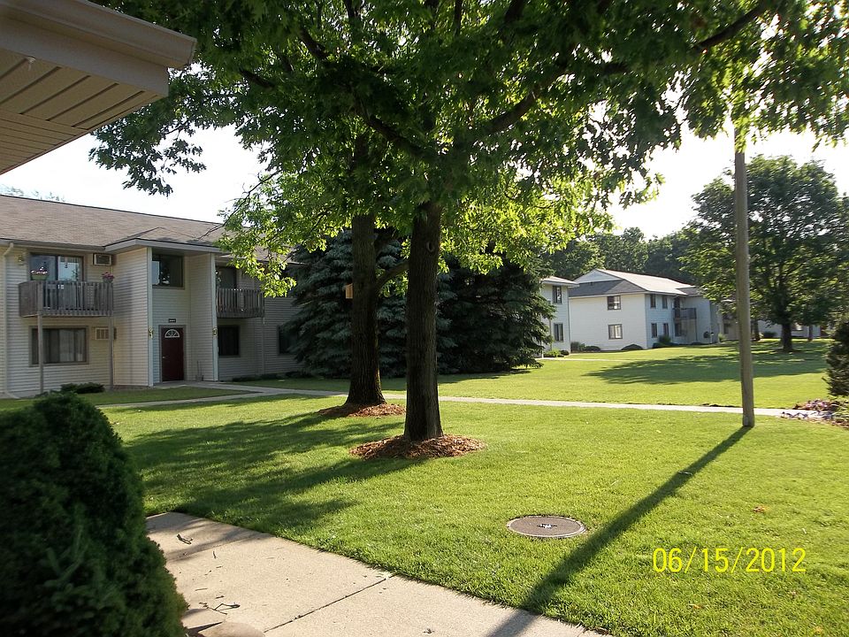 2nd image of 1300 Catherine St