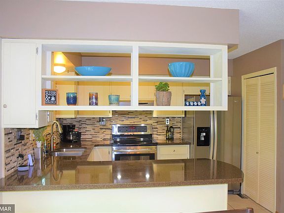 5th image of 3118 Arrowwood Cir NW