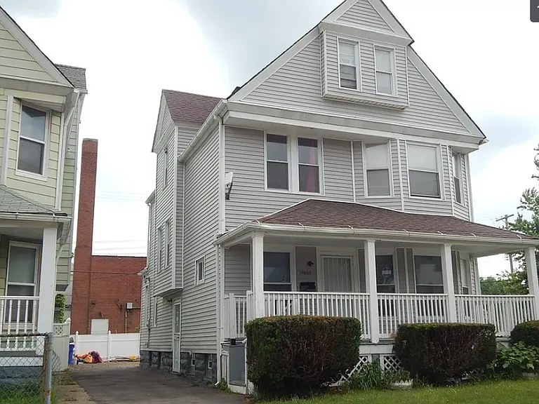 10805 Hull Ave — Photo 1