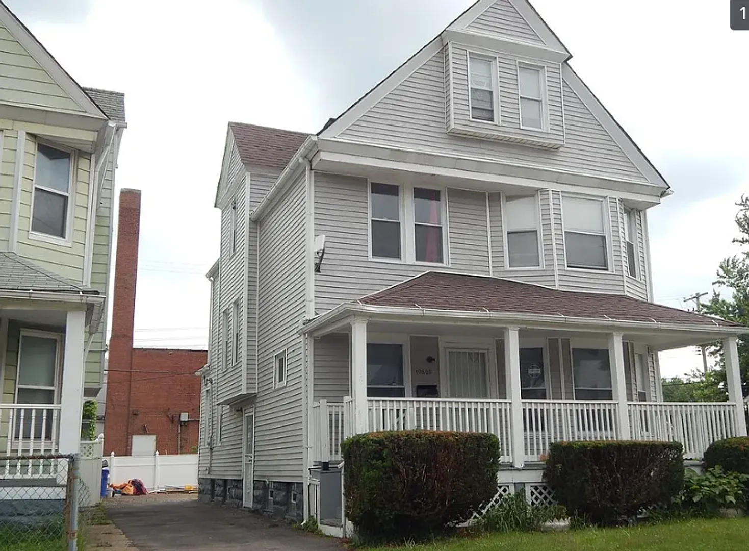 10805 Hull Ave photo 1