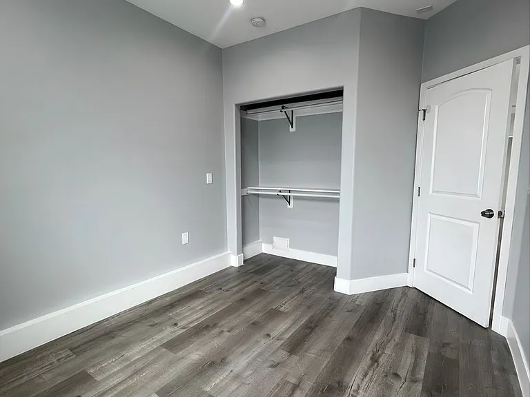 6149 S Harvard Blvd — Photo 5