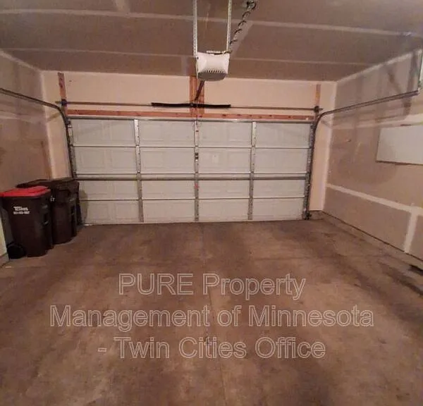 40 River Woods Dr W — Photo 16