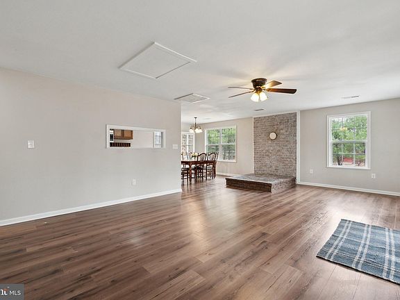 3rd image of 3341 Millwood Pike