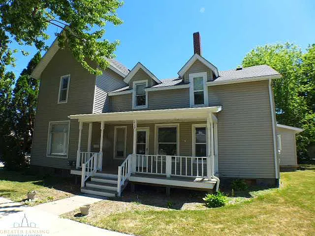 210 N Ottawa St photo 1