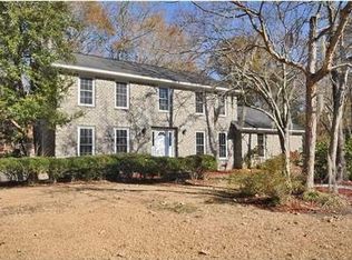 102 Huckleberry Ln, Summerville, SC 29485