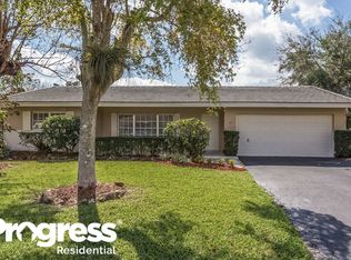 10680 NW 44th St, Pompano Beach, FL 33065