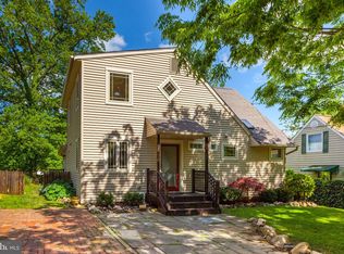 5936 Lemay Rd, Rockville, MD 20851