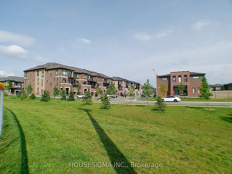 132 Turnberry Ln — Photo 23