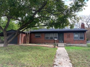 1119 N 8th St, Temple, TX 76501