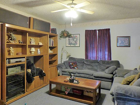 Fairoaks Living Rm 2