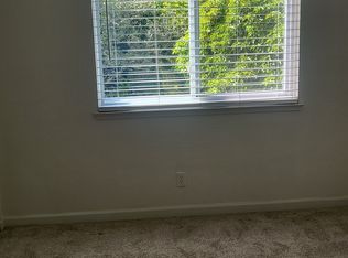 156 Oxford Ln APT 3, San Bruno, CA 94066