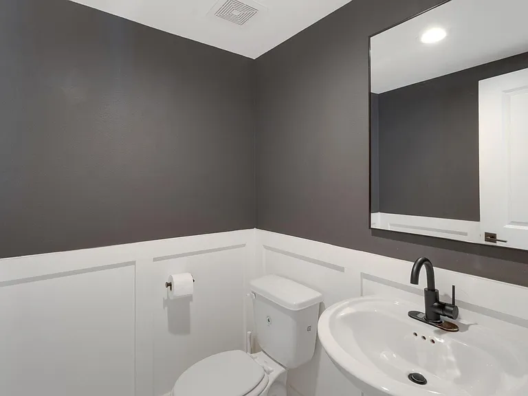 1526 Chestnut St — Photo 26