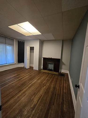 1014 N Superior St Photo 1