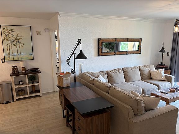 5th image of 1801 N Flagler Dr APT 721