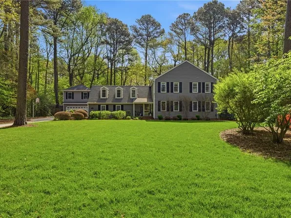 1304 Watersedge Dr, Virginia Beach, VA 23452