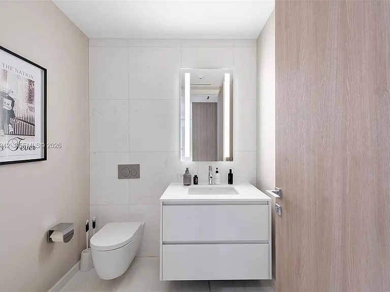300 Biscayne Boulevard Way #1605 — Photo 24