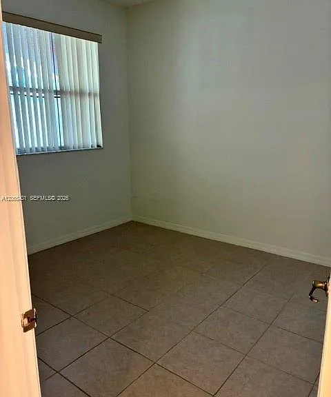 4219 NE 9th St — Photo 13