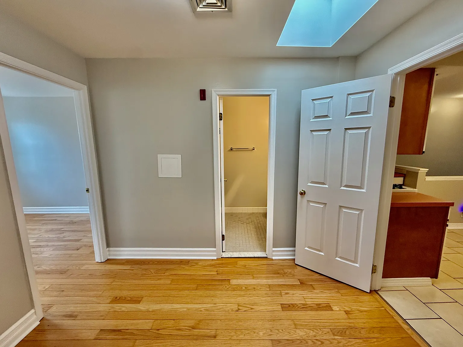 2205 Fitzwater Street - 3rd F... — Photo 4