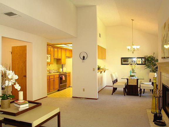 5th image of 3705 Terstena Pl APT 211