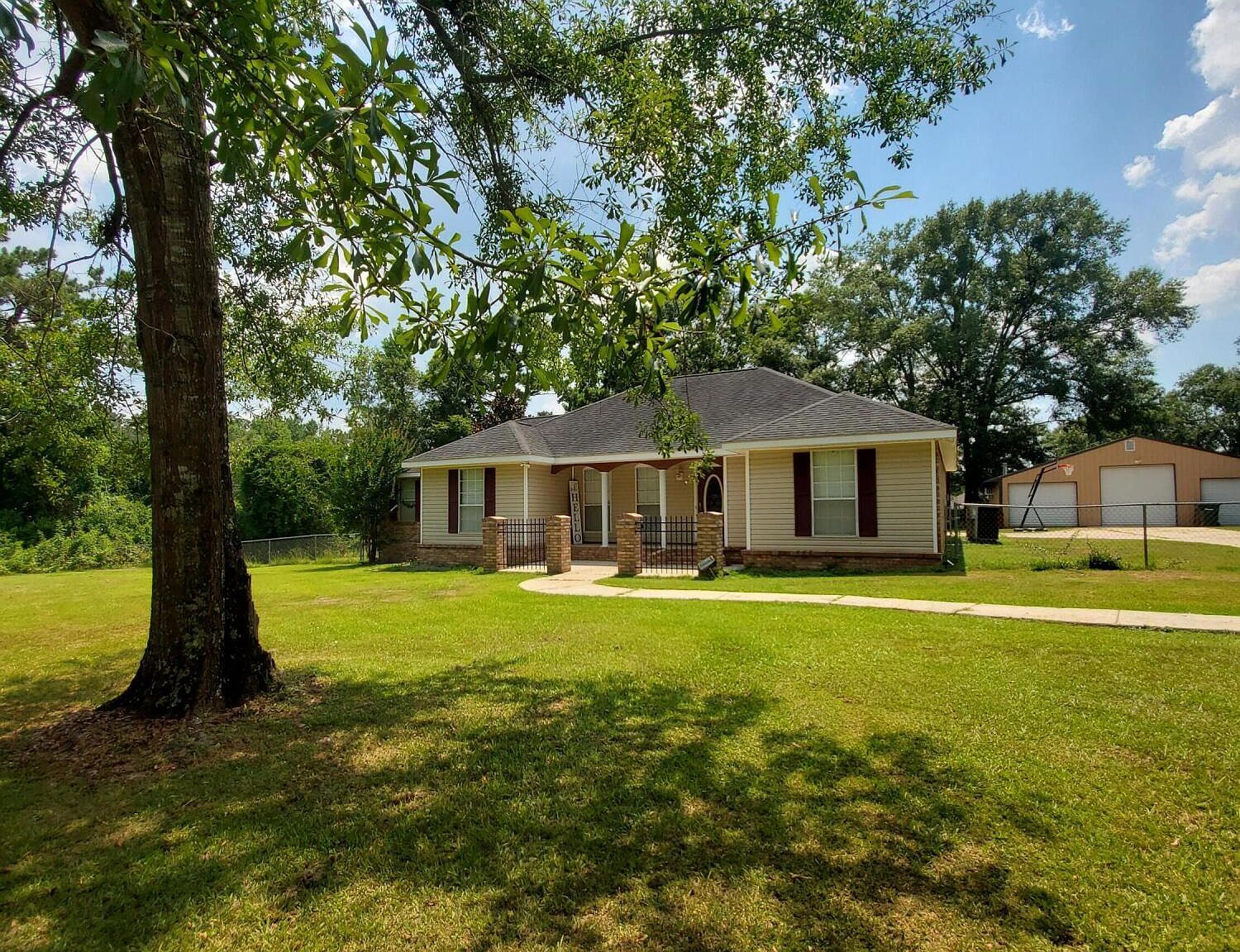 20423 Old Highway 49, Saucier, MS 39574 Zillow