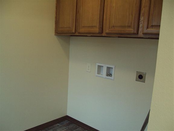 5th image of 203 Moreland Dr