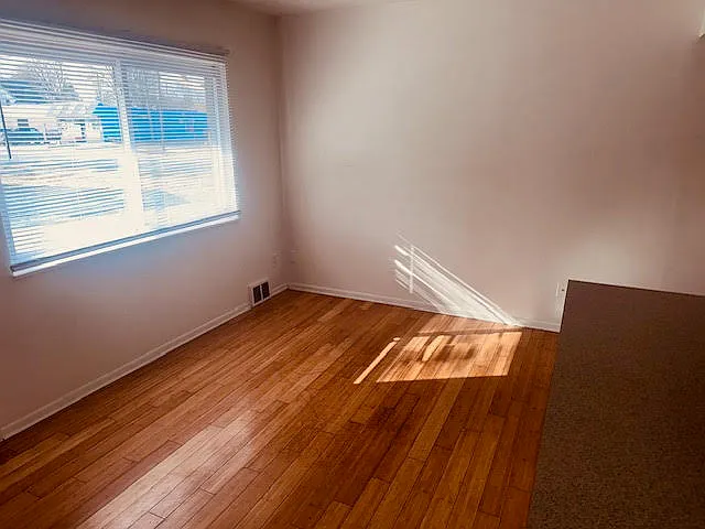 290 North Ave #7 — Photo 5