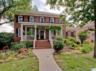 3 Saint Charles Rd SE, Huntsville, AL 35801