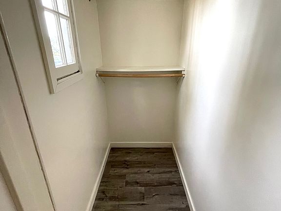 5th image of 2507 Maine Ave
