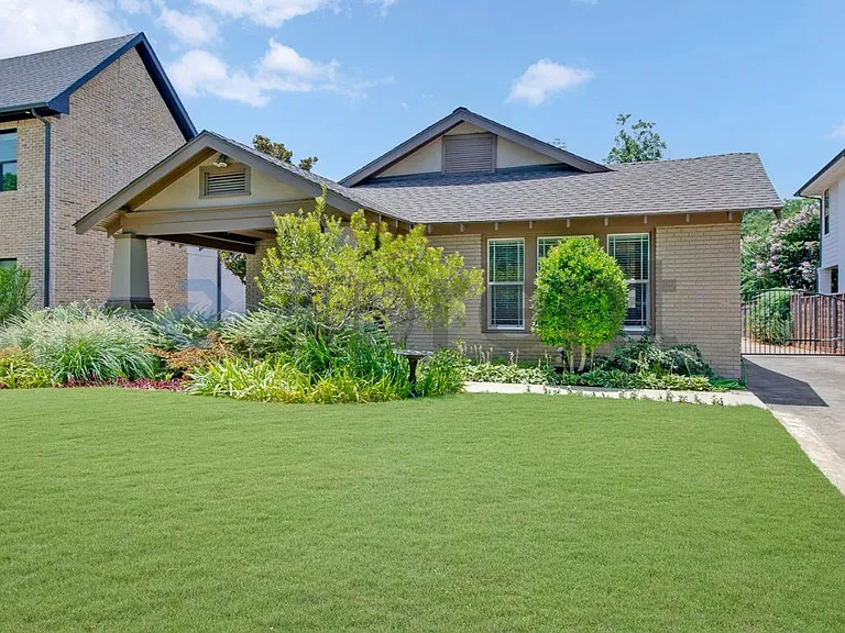 5910 Goliad Ave — Photo 2