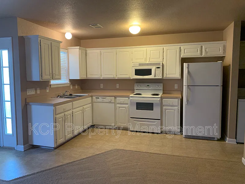1 bed, 1.0 bath, 760 sqft, $650 — Photo 4